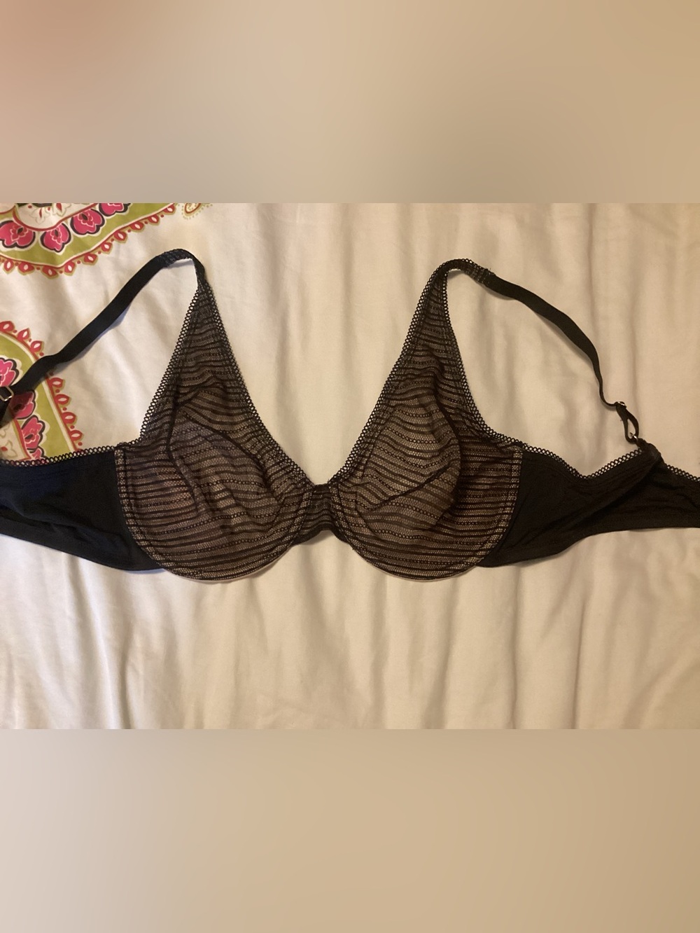 Natori Black Sheer Lace With Tan Mesh Lining~ Underwire Bra~New wot/NVR Worn